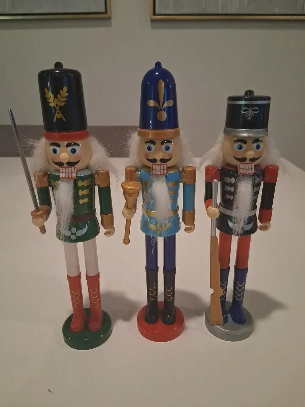 Christmas House Plastic Nutcracker Soldiers 9